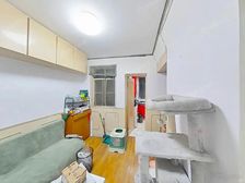 一梯两户,朝南一房,位置好,中间楼层,五星