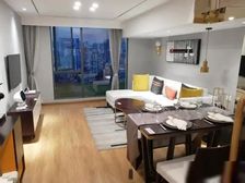 红谷滩CBD4.2米复式两房租金3500起近一号线珠江50米