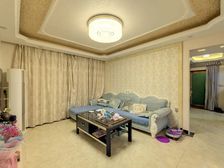 皇庭壹号观邸 113.02平3居 东南向精装修 方便看房