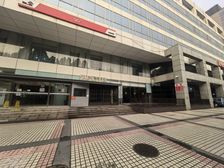 李乃滨推荐灯市口联通一层底商510招酒吧,美容美容,烧烤