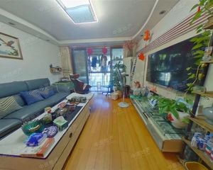 园西川中2号线川沙站300 ,成熟配套,看房方便,