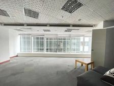 淘金地铁上丨广州世界贸易中心 152方65元带间隔丨直租