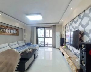 东风路天明路 绿荫公园旁 建业森林半岛 236万