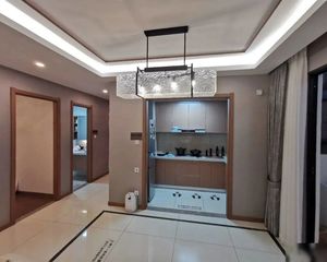 吾悦华府南北通透三房两厅两卫诚意出售!万达吾悦商圈口袋公园旁