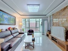 房源优选:优质通透三居室 可拎包入住 业主诚售,板楼一梯两户