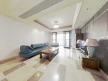 保利天悦 业主重新装修 大四房 采光好 有钥匙 随时来电秩序