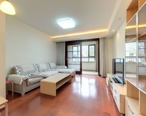 新里西斯莱公馆 2室1厅 98.97平