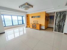 容桂滨江公园保利外滩花园精装4房售价140