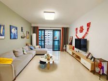 业主急售 新装修,拎包入住,新城区嘉信4房