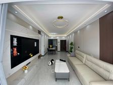 世纪广场! 两万上车 顺盈商圈 价格可议 业主急售 包税!