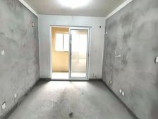 徐泾北城欣沁苑东苑 南北通透 临 出行方便 电梯房