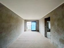 洋房3位数,龙湖天街旁,3房双卫