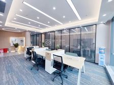 特价出租!寰宇汇金UCC高层靓景,转角位装写字楼,拎包办公