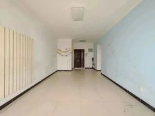 熙湖小区电梯小区单价较低中间楼层格局通透停车位免费