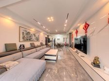 金地嘉年华城C区 3室2厅 精装修 对中庭