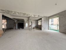 金沙云庭 4室1厅 东南 清水 带车位 性价比高