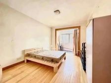 虹城公寓 79平2居 南北向简装修