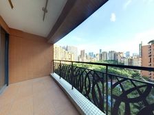 (笋价出)凯旋新世界 正南向看小区园林 4+1房 赠送车位