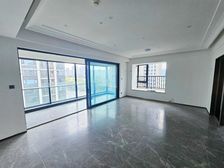 (可砍价!)中央公园头排,万科豪装大四房,好楼层,临商圈