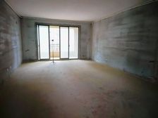 绿地悦城D区 车位充通便捷 电梯房 临地铁 小区新