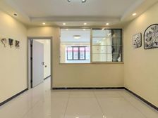 北城根对面时尚现代实景现代风 独门独院车位充足 什么都不用动