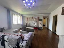 星都花园南西向三居 满二精装顶层视野佳