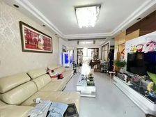 锦华名苑135平米精装修大三房,楼层好,位置好,房东诚意出售