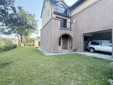 恒大观山悦6.1期 端户别墅 三面环绕大花园 带车位 画八钟