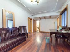 杨泰一村 ,大三房,得房率高,单价便宜,两房朝南,采光充