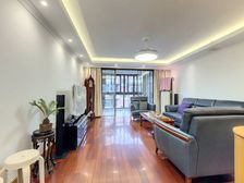 5折全明格局交通便利新装3居室南北通透