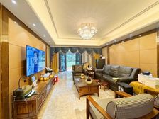 照母山光环 恒大御景半岛 精装洋房 一楼带80平花园 安心卖