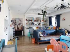 渝北照母山 旁 横厅四房 美式精装修 临公园 看湖 急卖