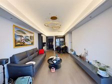 汽博,万科精装三房,住家装修,带地暖,新风,随时欢迎看房。