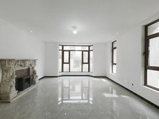 保利罗兰公馆别墅 184.62平5居 南向简装修 视野无遮挡