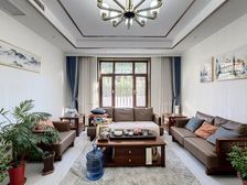 香海花园 237.24平4居 南向精装修 方便看房