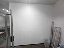 陆家嘴地铁口精装2隔断6工位 业态不限可付一押一 可实地注册