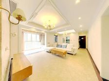 绿地国际花都三期 3室1厅 西