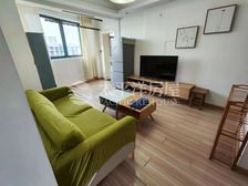 新上架,电梯高区,地铁口,精装全送,户型方正,业主诚意出售