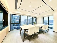 精致装修·200平办事处丨成都西站·4隔间30卡位丨无中介费