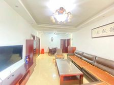 九龙坡区 春风与湖 三房 105万