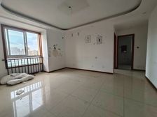 清风拂面 新上大两房 看房随时 绿地小区 景区位置