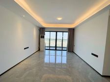 笋盘急售!楼下地铁一站广州南 自带九年目送式教育 泷湾云城