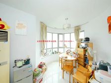 第五元素三居室 采光视野很好 诚心出售 实用面积大 看房方便