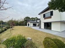 湖畔佳苑 4室3厅5卫 精装修 3500万元 396平米