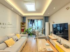 精装未住,繁华地段,生活配套一应俱全,不容错过!