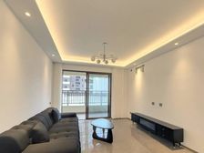 龙湖天宸原著,带500平大露台,读金山湖一中分校,精装大四房