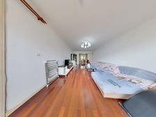 新港名城花园 4室 156.7平 地段不可复制 书包在 急售