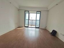 顾村新出,电梯高区简装南北三房,视野开阔采光无遮挡, 诚售