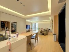 凯旋新世界枫丹丽舍 南向望花园 看房方便 业主急售