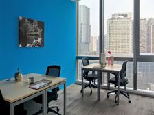 雷格斯天心华远国际中心 国企格局江景写字楼!精装3人间